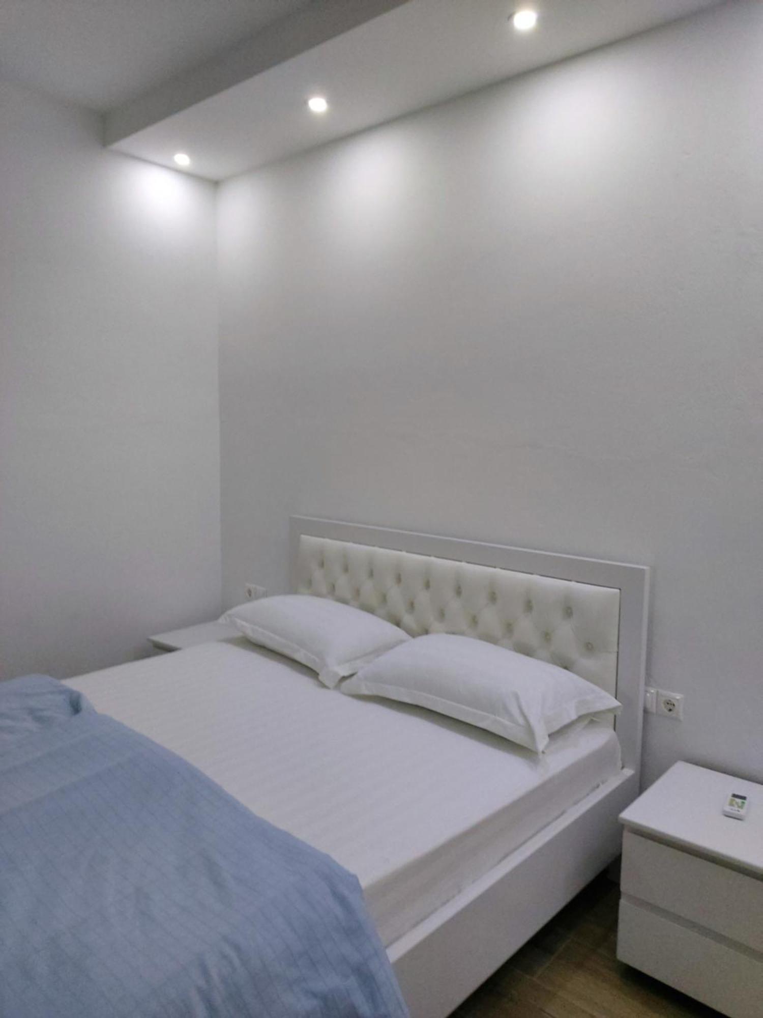 Spacious Apartment Near The Beach Saranda Dış mekan fotoğraf